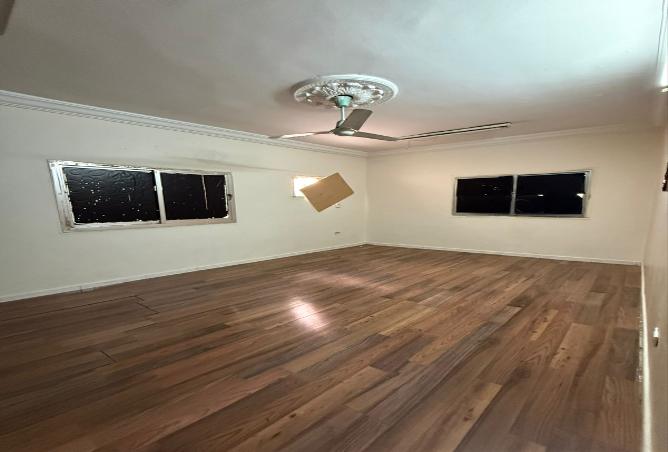 258308 - Property Image 3