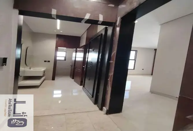 52289858 - Property Image 3