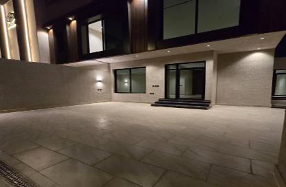 Full Floor - 5 Bedrooms - 5 Bathrooms for sale in Al Yarmuk - Riyadh - Ar Riyadh