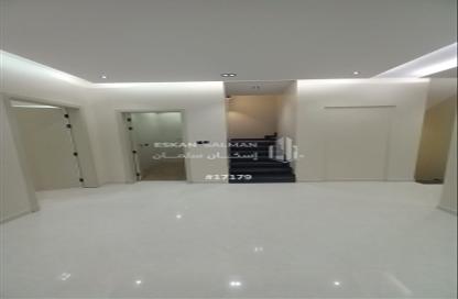 Villa - 7+ Bedrooms - 6 Bathrooms for sale in Al Andalus - Al Muzahimiyah - Ar Riyadh Villa - 7+ Bedrooms - 6 Bathrooms for sale in Al Andalus - Al Muzahimiyah - Ar Riyadh