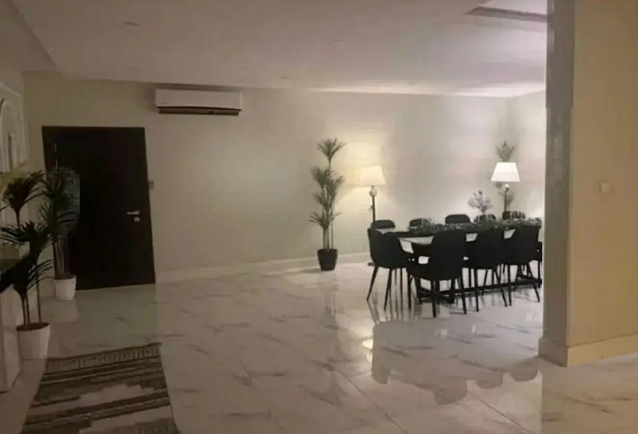 51493217 - Property Main Image