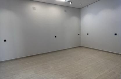 Villa - 5 - 5 for sale in Al Qadisiyah - Riyadh - Ar Riyadh