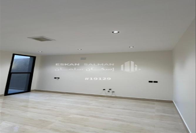 51225947 - Property Image 3