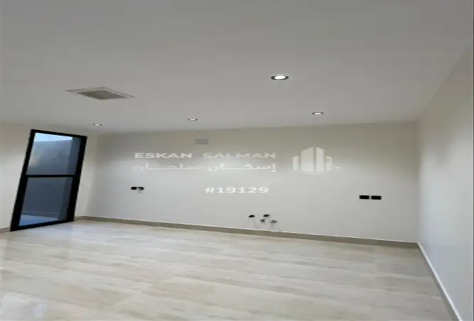 51225947 - Property Image 3