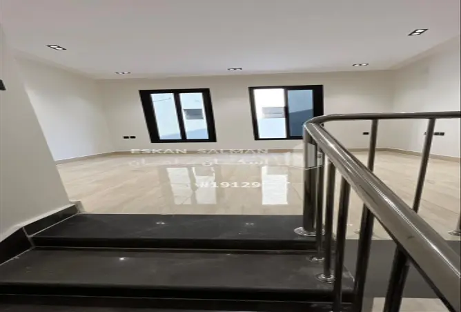 51225947 - Property Image 2