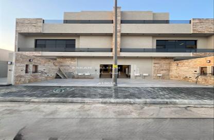 Full Floor - 5 Bedrooms - 4 Bathrooms for sale in Qurtubah - Riyadh - Ar Riyadh