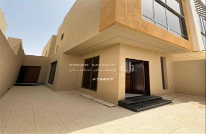طابق كامل - 5 غرف نوم - 3 حمامات للبيع في غرناطة - الرياض - الرياض