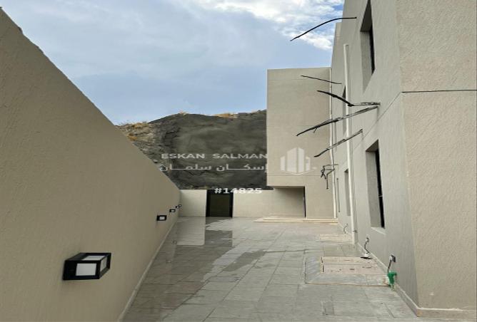 51859985 - Property Image 2