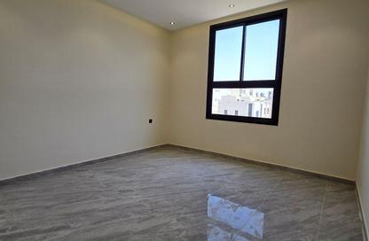 Apartment - 4 Bedrooms - 3 Bathrooms for sale in Al Bayan - Riyadh - Ar Riyadh