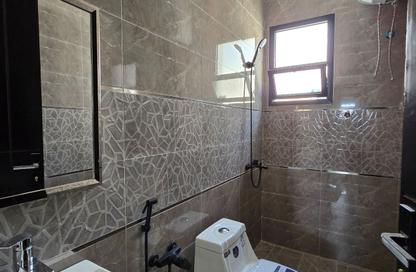 Apartment - 4 Bedrooms - 3 Bathrooms for sale in Al Bayan - Riyadh - Ar Riyadh