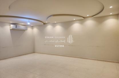 Apartment - 5 Bedrooms - 2 Bathrooms for sale in العمرة - مكة المكرمة - Makkah Al Mukarramah Apartment - 5 Bedrooms - 2 Bathrooms for sale in العمرة - مكة المكرمة - Makkah Al Mukarramah