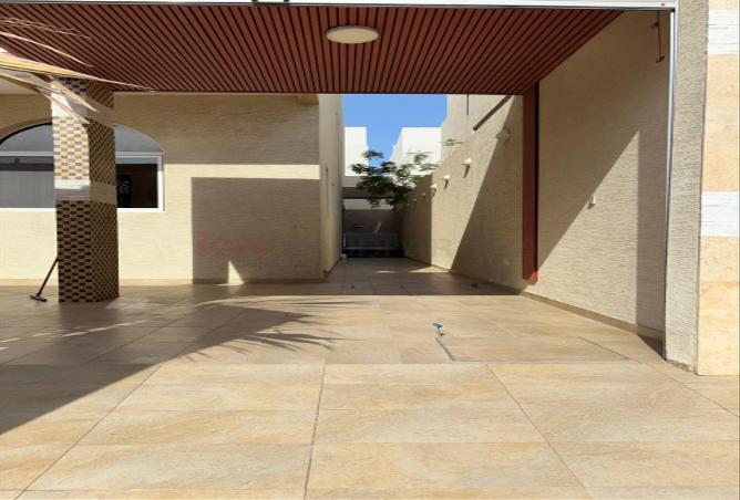 51843618 - Property Image 3