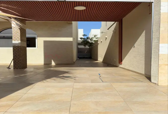 51843618 - Property Image 3