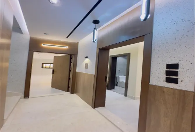 51693960 - Property Image 3