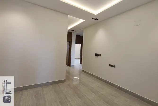 52213760 - Property Image 3