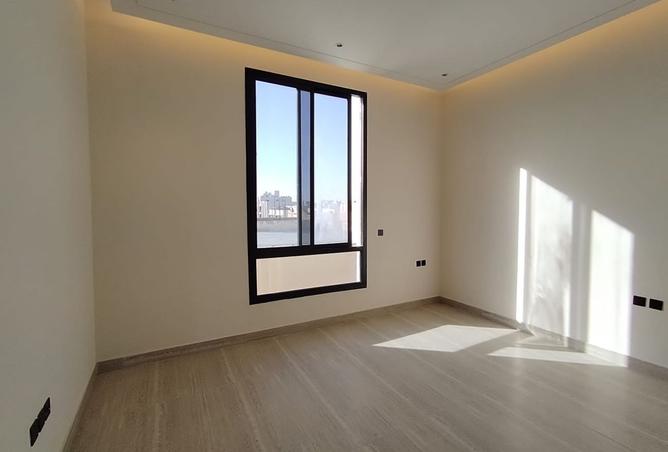 51804635 - Property Main Image