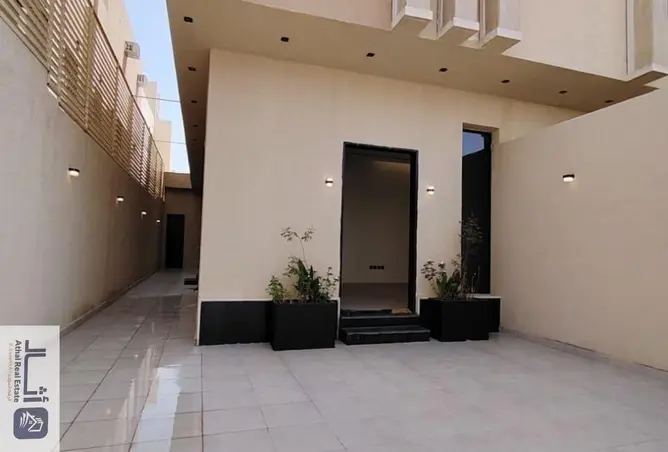 52348208 - Property Image 3
