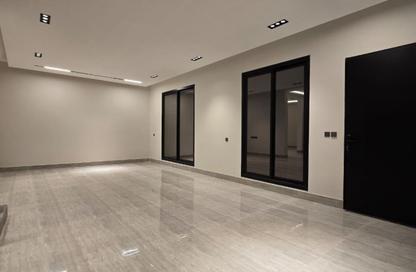 Full Floor - 4 - 5 for sale in Ar Rimal - Riyadh - Ar Riyadh