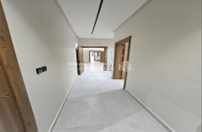 Apartment - 5 Bedrooms - 3 Bathrooms for sale in بطحاء قريش - مكة المكرمة - Makkah Al Mukarramah Apartment - 5 Bedrooms - 3 Bathrooms for sale in بطحاء قريش - مكة المكرمة - Makkah Al Mukarramah