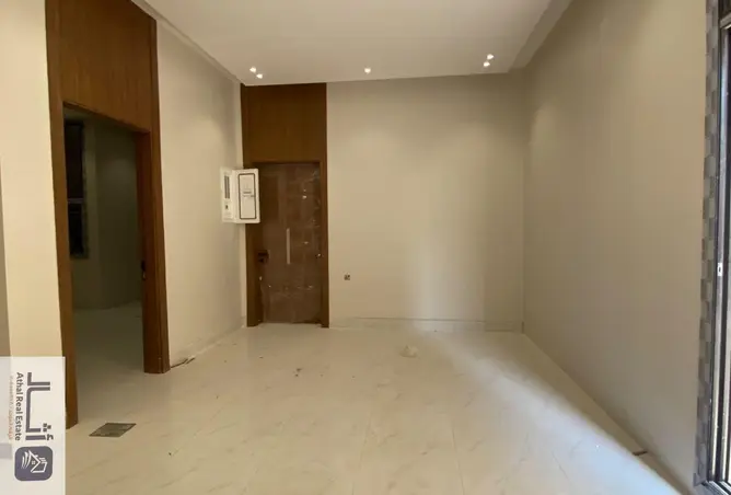 52300773 - Property Image 3