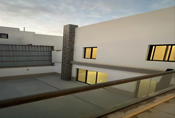 51813832 - Property Image 3