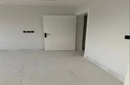 Apartment - 5 Bedrooms - 3 Bathrooms for sale in Al Marwah - Jeddah - Makkah Al Mukarramah