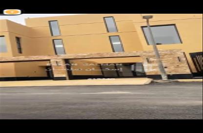 Full Floor - 6 Bedrooms - 4 Bathrooms for sale in Al Suwaidi - Riyadh - Ar Riyadh