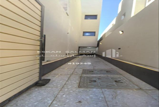 51153714 - Property Image 3