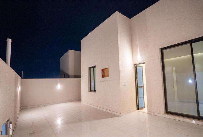 258112 - Property Main Image