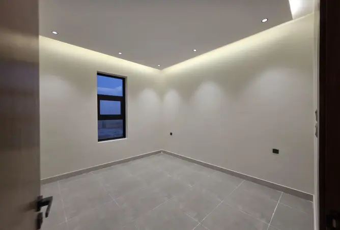 51698869 - صورة العقار 3