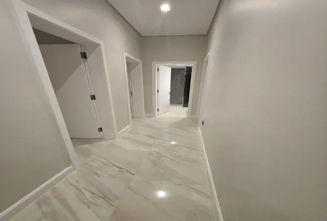 52310985 - Property Image 3