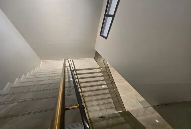 52310985 - Property Image 2