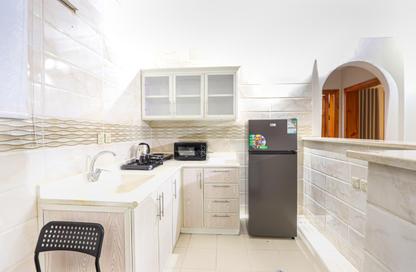 Apartment - 2 Bedrooms - 2 Bathrooms for rent in Al Fath - Al Madinah Al Munawwarah - Al Madinah Al Munawwarah