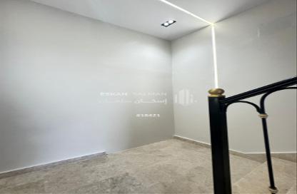 طابق كامل - 5 غرف نوم - 4 حمامات للبيع في النسيم الغربي - الرياض - الرياض طابق كامل - 5 غرف نوم - 4 حمامات للبيع في النسيم الغربي - الرياض - الرياض