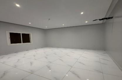 Whole Building - 4 Bedrooms - 7+ Bathrooms for sale in Ar Rayaan - Jeddah - Makkah Al Mukarramah
