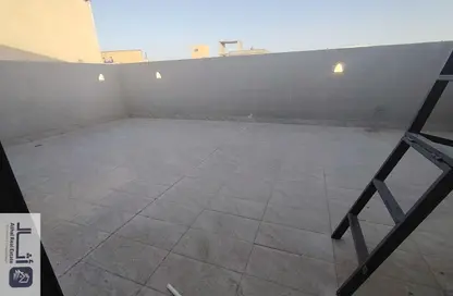 Apartment - 3 Bedrooms - 4 Bathrooms for sale in Al Yarmuk - Riyadh - Ar Riyadh