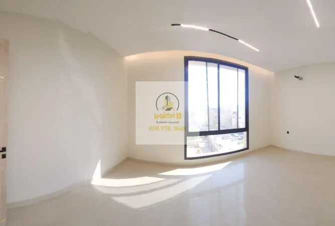 52338395 - Property Image 3