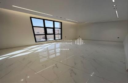طابق كامل - 6 غرف نوم - 4 حمامات للبيع في المونسية - الرياض - الرياض