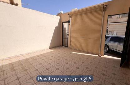 شقة - 6 غرف نوم - 3 حمامات للايجار في القادسية - الرياض - الرياض