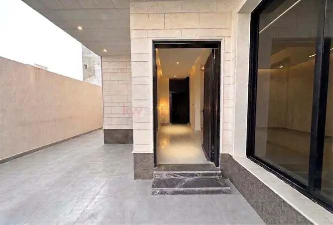 52107442 - Property Image 2