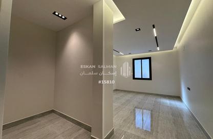 طابق كامل - 6 غرف نوم - 3 حمامات للبيع في الرمال - الرياض - الرياض طابق كامل - 6 غرف نوم - 3 حمامات للبيع في الرمال - الرياض - الرياض