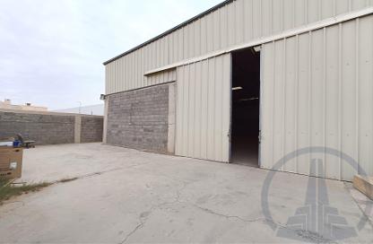 Show Room - Studio - 2 Bathrooms for rent in الأمير عبدالله - Bishah - Asir