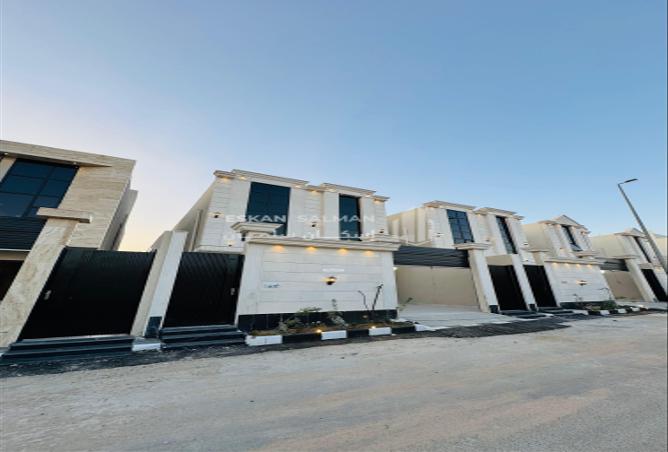 51860237 - Property Image 2