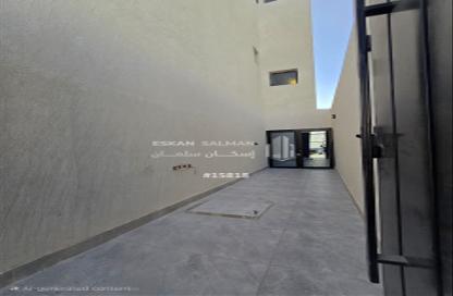 Apartment - 3 Bedrooms - 3 Bathrooms for sale in Al Janadriyah - Riyadh - Ar Riyadh Apartment - 3 Bedrooms - 3 Bathrooms for sale in Al Janadriyah - Riyadh - Ar Riyadh