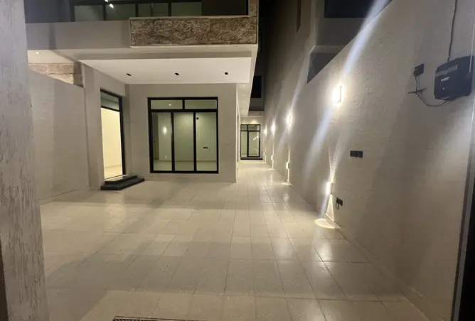 52305738 - Property Image 2