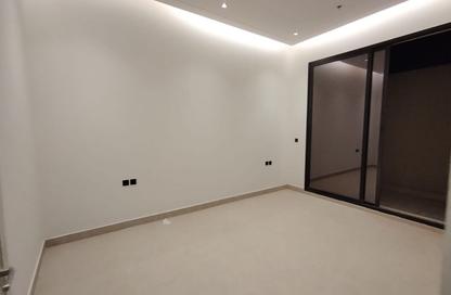 Apartment - 3 Bedrooms - 3 Bathrooms for sale in Al Munisiyah - Riyadh - Ar Riyadh