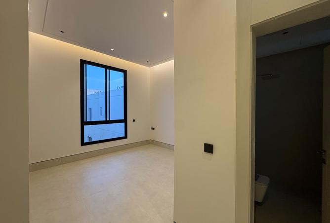 51979980 - Property Main Image