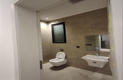 Apartment - 4 Bedrooms - 3 Bathrooms for sale in Al Munisiyah - Riyadh - Ar Riyadh