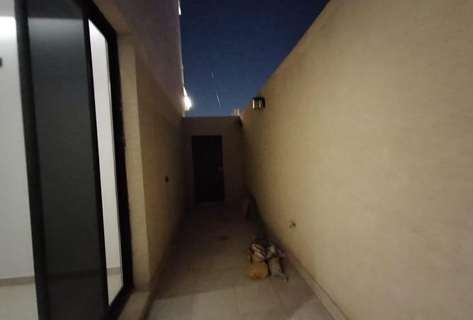 51653982 - Property Main Image