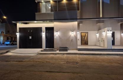 Apartment - 4 Bedrooms - 3 Bathrooms for sale in Al Munisiyah - Riyadh - Ar Riyadh